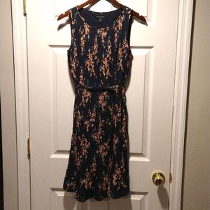 Banana Republic Pleated Floral Blossoms Dress Size XS